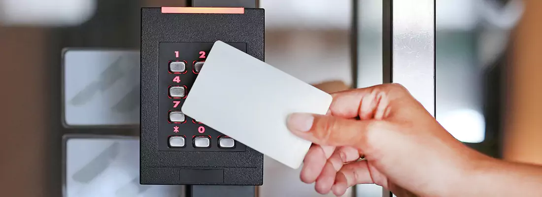 Benefits of Card Lock Readers for Properties in Jasmine Estates, FL
